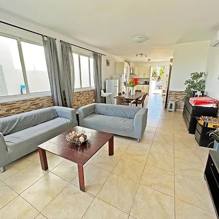 Gorgona Seafront 3 Bedroom With Private Swimming Pool Agia Napa