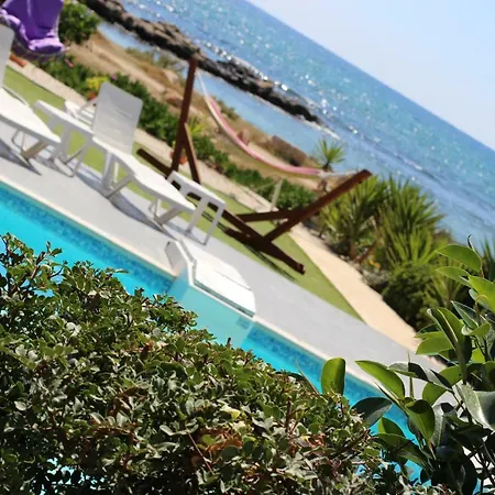 Gorgona Seafront 3 Bedroom With Private Swimming Pool Βίλα Αγία Νάπα